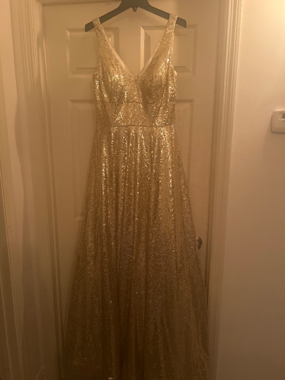 GOLD GOWN